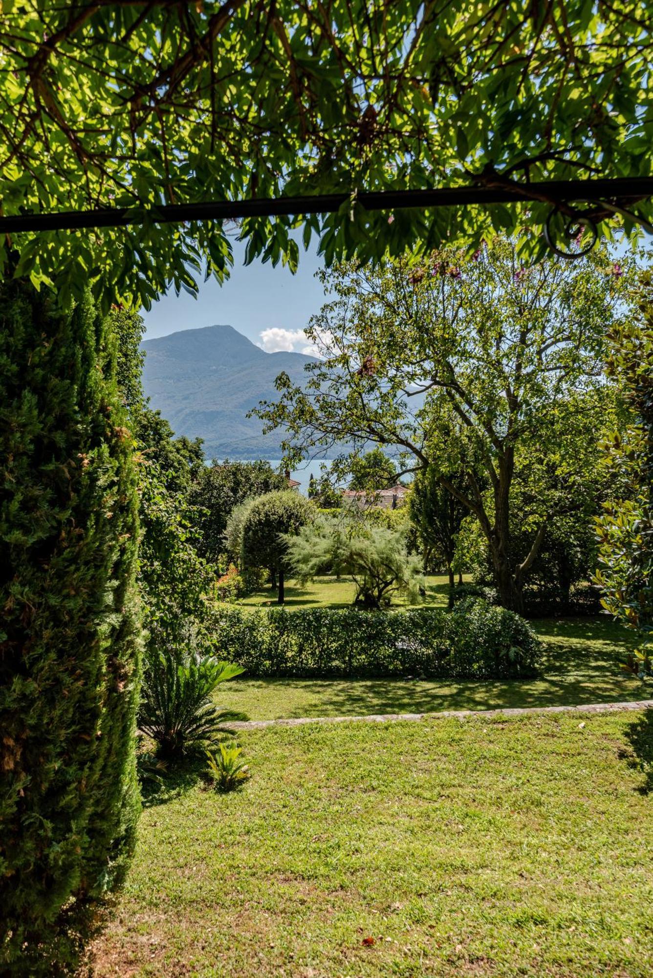 Villa Flairhouse Parco Gravedona Exterior foto
